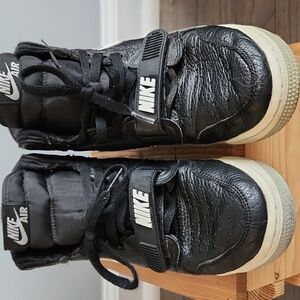 Nike Air Jordan Legacy 312 High Top Sneakers Black White Gray Youth Size 7 Shoes